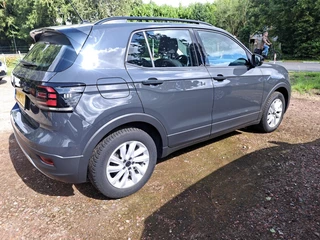 Volkswagen T-Cross Volkswagen T-Cross 1.0 TSI Life Business 95 Pk Apple carplay Navigatie - afbeelding nr 2