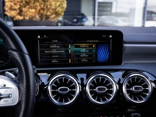 Mercedes-Benz A-Klasse Mercedes A-klasse A250e AMG|PANO|18''|CARPLAY|PLUG-IN|SFEERV - afbeelding nr 27