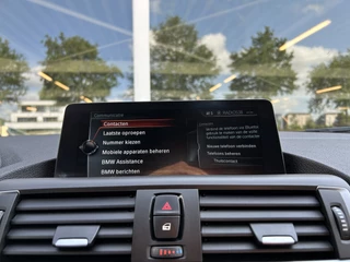 BMW 1 Serie BMW 1 Serie 118d Centennial Executive 50% deal 6.975,- ACTIE Trekhaak / LED / Sport stoelen / Stoel verwarming / PDC achter - afbeelding nr 28