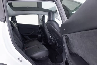 Tesla Model Y Tesla Model Y RWD 58 kWh | LEDER | PANORAMADAK ✅ 1e Eigenaar - afbeelding nr 9