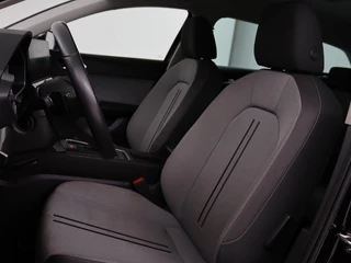 SEAT Leon SEAT Leon 1.5 eTSI Style | Stoel & stuurverwarming |  Carplay | Navigatie | Full LED | Climate control | Parkeerhulp | Cruise control - afbeelding nr 5