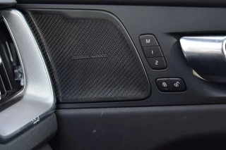 Volvo XC60 Volvo XC60 2.0 B4 AWD INSCRIPTION / ADAP. CRUISE / P.DAK / 360 CAM./ H&K AUDIO - afbeelding nr 49