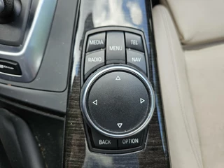 BMW 3 Serie BMW 3-serie 330e PHEV Iperformance VEEL OPTIES! Zeer nette staat! - afbeelding nr 29