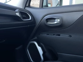 Jeep Renegade | Automaat | Panoramadak | Navigatie - afbeelding nr 30