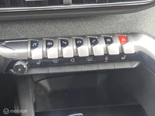 Peugeot 3008 Peugeot 3008 1.2 PureTech Allure | AUT | Navi | Dist. verv. - afbeelding nr 11