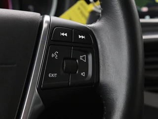 Volvo V40 Volvo V40 2.0 T2 Momentum | Navigatie | Parkeerhulp |  Climate control | Bluetooth | Cruise control - afbeelding nr 15