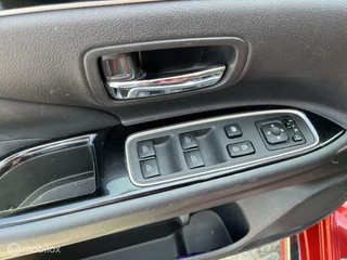 Mitsubishi Outlander Mitsubishi Outlander 2.4 PHEV Intense+ trekhaak allseason banden - afbeelding nr 14