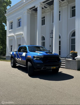 Dodge Ram 1500 Dodge Ram 1500 4X4 6.2 V8 4x4 Crew Cab TRX - afbeelding nr 2