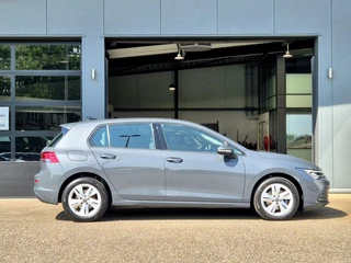 Volkswagen Golf Volkswagen Golf 1.0 eTSI Life Automaat |Nav|Ad.Cruise|Clim|Cam - afbeelding nr 37