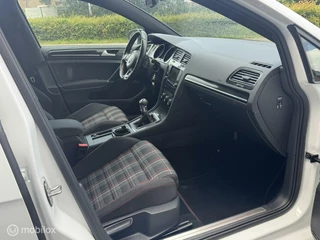 Volkswagen Golf Volkswagen Golf 2.0 TSI GTI NAVIGATIE/XENON/LED/AIRCO - afbeelding nr 5