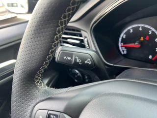 Ford Focus Ford Focus Wagon 2.3 EcoBoost ST-3 | 280PK | Adaptive cruise control | Launch control | Winter Pack | Full LED | Camera - afbeelding nr 19