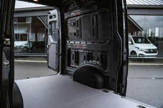 Volkswagen Crafter Volkswagen Crafter 2.0 TDI 177PK Automaat L3H3 Comfortline 2x LED | NAVI | Ergo. bestuurdersstoel | Camera | Trekhaak | - afbeelding nr 31