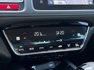 Honda HR-V Honda HR-V 1.5 i-VTEC Elegance - stoelverwarming - navi - afbeelding nr 20