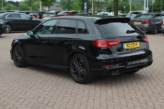 Audi A3 Audi A3 Sportback 35 TFSI CoD Sport S Line Edition / Virtual Cockpit / Navigatie / B&O / Half leder / Parkeerhulp achter / 18'' / Cruise Control - afbeelding nr 3