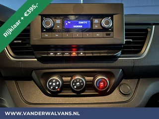 Renault Trafic Renault Trafic 2.0 dCi 131pk L2H1 Euro6 *Rijklaar Direct Rijden* Airco | LED | Cruisecontrol | 2500kg Trekhaak Bijrijdersbank - afbeelding nr 5
