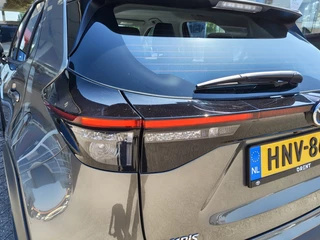 Toyota Yaris Cross Toyota Yaris Cross 1.5 Hybrid Dynamic | Navi | HUD | El. Achterklep | Keyless Entry - afbeelding nr 40