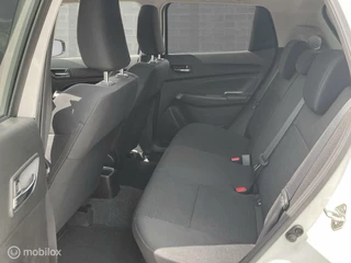 Suzuki Swift Suzuki Swift 1.2 Stijl Smart Hybrid - afbeelding nr 16