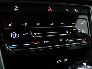 Volkswagen T-Roc Volkswagen T-Roc 1.5 TSI Life Bns | Private Lease 639,- p.m. | Navigatie | Camera - afbeelding nr 41