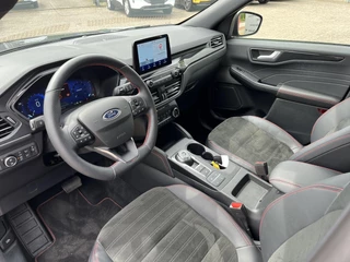 Ford Kuga Ford Kuga 2.5 PHEV ST-Line X 225pk | Driver Assistance Pack | Wegklapbare Trekhaak | Winterpack | Verlengde Fabrieksgarantie tot 05-2028 - afbeelding nr 16