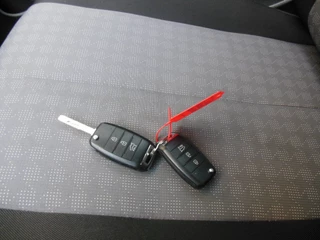 Kia Venga Kia Venga 1.4 CVVT ComfortLine Staat in HOOGEVEEN - afbeelding nr 13