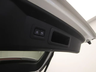 Mazda CX-60 Mazda CX-60 2.5 E-SKYACTIV PHEV Homura 4WD automaat | Convenience & Sound Pack | Driver Assistance Pack met wegklapbare trekhaak : dealer onderhouden - afbeelding nr 16