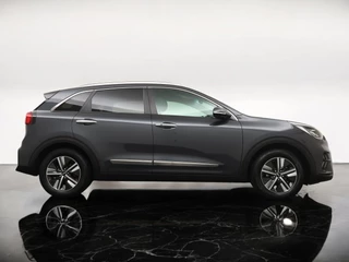 Kia Niro Kia Niro 1.6 GDi Plug-in Hybrid DynamicPlusLine - Navigatie - Camera - Stoelverwarming - LED koplampen - JBL - Trekhaak - Fabrieksgarantie tot 11-2027 - afbeelding nr 10
