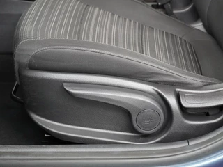 Kia Stonic - Navigatie - Camera - Climate control - Cruise control - 17 inch LM velgen - 12 maanden garantie - afbeelding nr 24