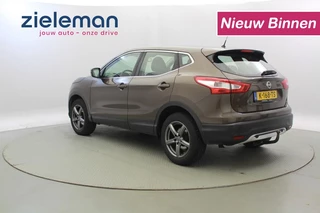 Nissan QASHQAI Nissan QASHQAI 1.2 Acenta - Navi, Cruise, Clima, Stoelverwarming, Trekhaak - afbeelding nr 2