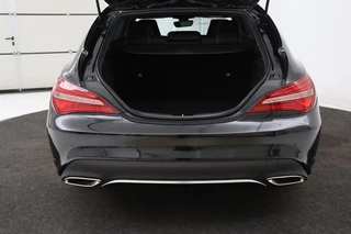 Mercedes-Benz CLA Mercedes-Benz CLA-klasse Shooting Brake 180 Business Solution | Stoelverwarming |  Full LED | Half leder | Sportstoelen | Camera | Trekhaak | Navigatie | Park Assist | Cruise control | Airco | Bluetooth - afbeelding nr 11