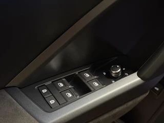 Audi RSQ3 Audi RS Q3 TFSI | Pano | Schaalstoelen | B&O | Keyless | Camera | Carbon | DAB - afbeelding nr 19