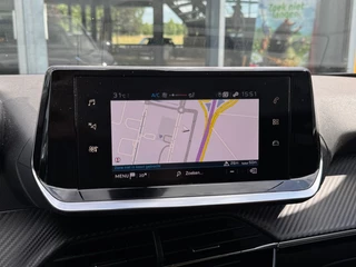 Peugeot 2008 Peugeot 2008 1.2 100pk PureTech Active - navi - led - apple/android auto - afbeelding nr 17