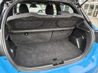 Toyota Yaris Toyota Yaris 1.5 Hybrid SkyBlue Edition | Trekhaak | Keyless Entry & Start | - afbeelding nr 30