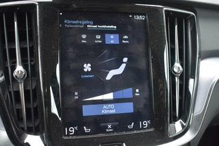 Volvo V60 Volvo V60 2.0 T5 Momentum | Leder | ACC | 18