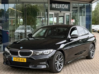 BMW 3 Serie BMW 3-serie 320i Executive Sport Sportstoelen|Sfeer|Dealer Onderhouden - afbeelding nr 4