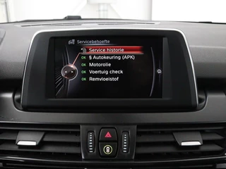 BMW 2 Serie BMW 2-serie Gran Tourer 218d Advantage | Sportstoelen | Stoelverwarming |  Navigatie | Bluetooth | Parkeerhulp | Climate control | Cruise control - afbeelding nr 21