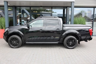 Nissan Navara Nissan Navara 2.3 DCI DUBBEL CABINE N-GUARD A/T BE TREKKER 5 SITZ 4WD VAN - afbeelding nr 2