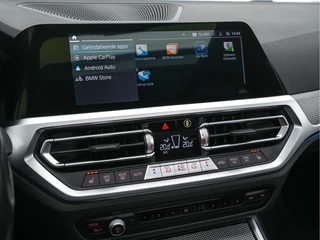 BMW 3 Serie BMW 3 Serie Touring 330e Business Edition Plus M-Sportpack (INCL-BTW) *PANO | VERNASCA-FULL-LEATHER | HEAD-UP | FULL-LED | DIGI-COCKPIT | NAVI-FULLMAP | HEATED-SPORTSEATS | HIFI-SOUND | CAMERA | AMBIENT-LIGHT | TOWBAR | 19''ALU* - afbeelding nr 18
