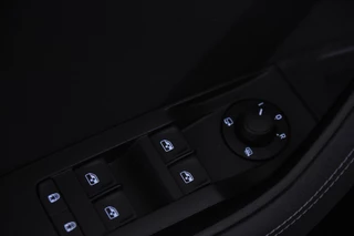 Škoda Superb Škoda Superb Combi 1.4 TSI iV Hybrid *1ste Eigenaar*Memory*Trekhaak* - afbeelding nr 17