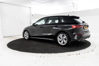 Audi A3 Audi A3 Sportback 30 TFSI S edition Automaat, S-line, Leder, Climate - afbeelding nr 4
