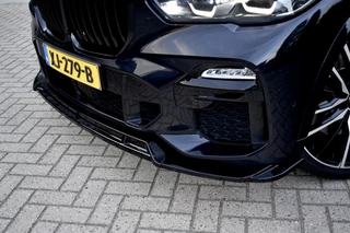 BMW X5 | Panoramadak | 22'' Velgen | Luchtvering | 4-Wiel Besturing | Harman/Kardon | Camera | Kristallen Pook | Incl. BTW | Orig. NL | - afbeelding nr 39