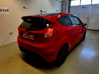 Ford Fiesta Ford Fiesta 1.0 EcoBoost Red Edition 140PK CLIMA 17 INCH PDC NAP APK 6-2026 - afbeelding nr 7