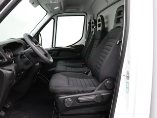 Iveco Daily Iveco Daily 35C16 Bakwagen+Laadklep | 3500Kg Trekhaak !! | Airco | 3-Persoons | 750Kg Laadklep - afbeelding nr 18