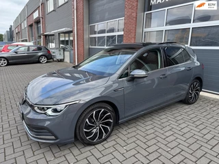 Volkswagen Golf Volkswagen Golf 1.5 TSI 150PK Style IQ LED ACC Pano Carplay - afbeelding nr 1