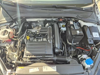 Volkswagen Golf Volkswagen Golf 1.4 TSI Highline, Digi Dash, Carplay, NAP! - afbeelding nr 41