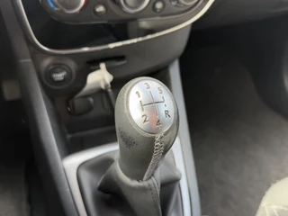 Renault Clio Renault Clio Estate 0.9 TCe Night&Day 2e Eigenaar,Navi,Airco,Cruise,PDC,Trekhaak,Dealer Onderhouden,N.A.P,APK tot 08-2025 - afbeelding nr 28