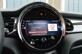 MINI One MINI One Mini 1.5 First Essential Rijklaarprijs-Garantie Navigatie Led Airco 17 Inch Apple carplay - afbeelding nr 23