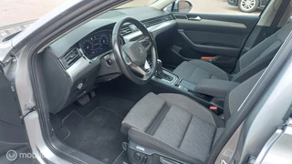 Volkswagen Passat Volkswagen Passat Variant 1.5 TSI Business - afbeelding nr 9