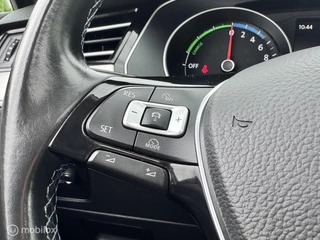 Volkswagen Passat Volkswagen Passat 1.4 TSI GTE Highline|Pano 360° Camera Dyna - afbeelding nr 23