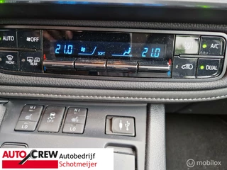 Toyota Auris Toyota Auris 1.8 Hybrid Executive Go - afbeelding nr 15