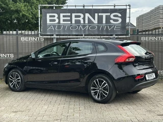 Volvo V40 Volvo V40 T2|Navigatie|Bluetooth|Parkeersensoren|Volvo on Call - afbeelding nr 11